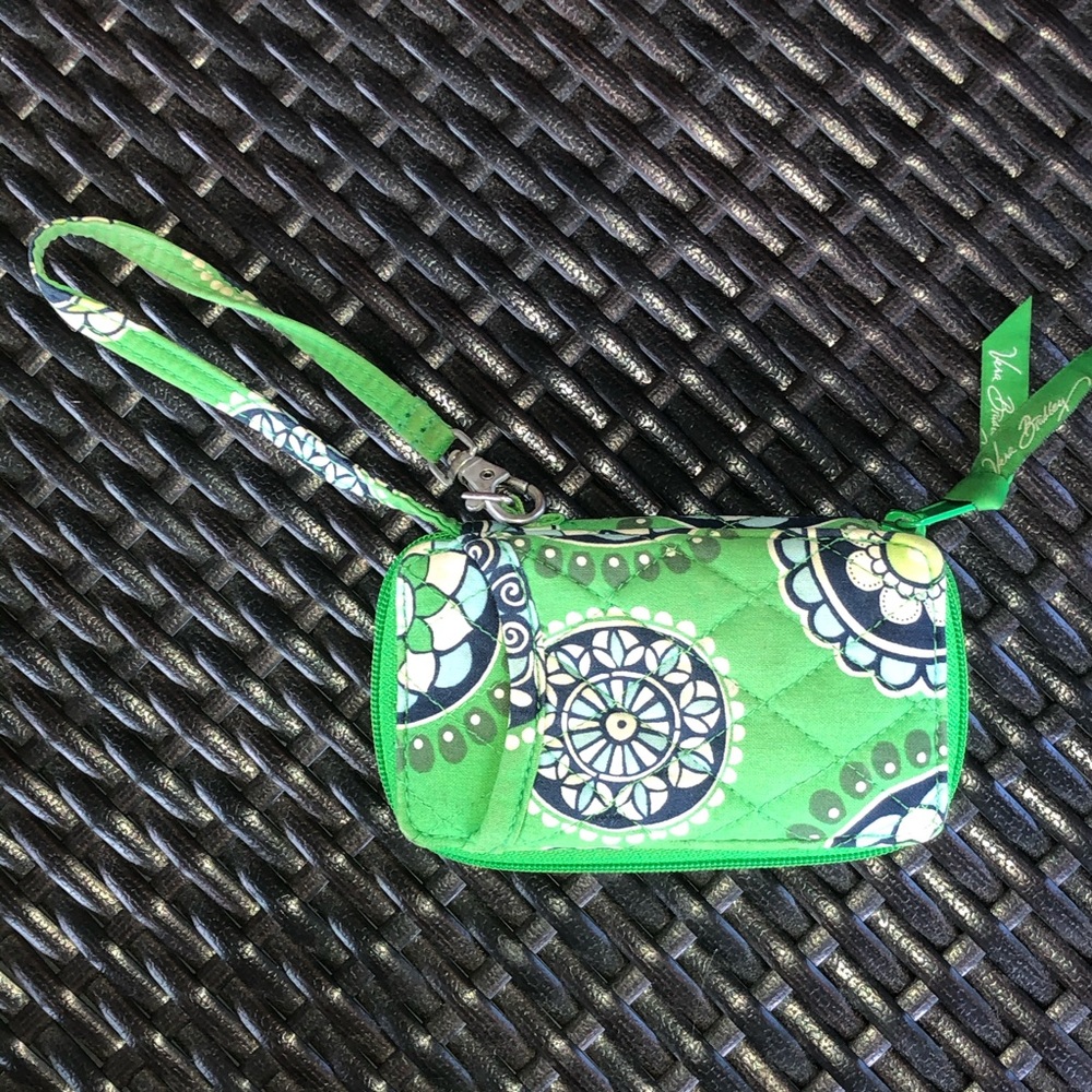 VERA BRADLEY RETIRED PATTERN WALLET